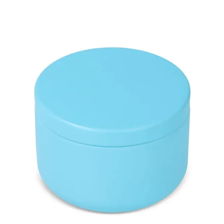 Bezzapachowa świeca roślinna Asana w puszce z recyklingu - LT90743 (N0012)