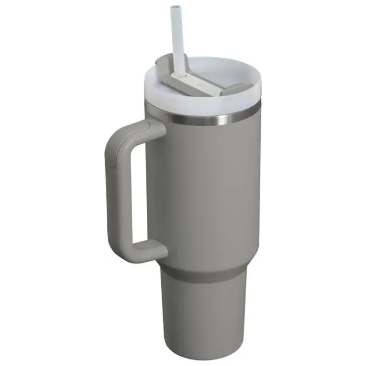 Kubek Stanley Quencher H2.0 o pojemności 1200 ml - 10083410
