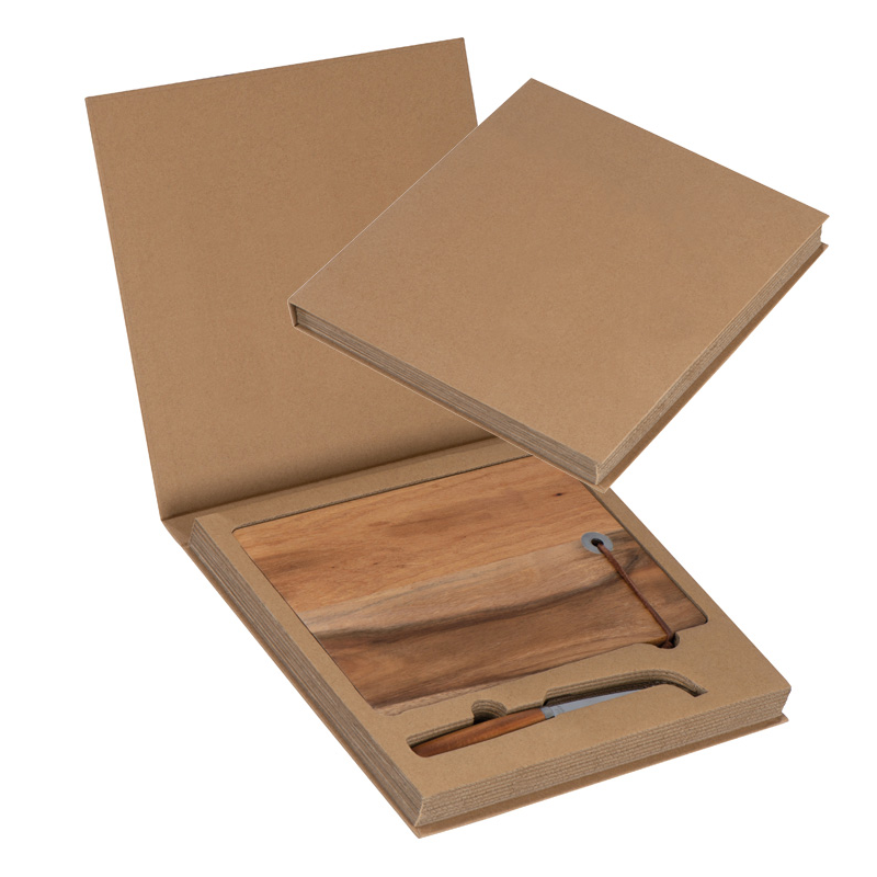 Drewniana deska do serów ze skórzaną zawieszką - 8083601