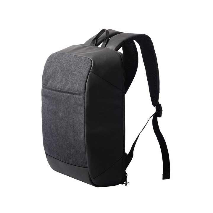 Usztywniany plecak na laptop 15'' - R91799