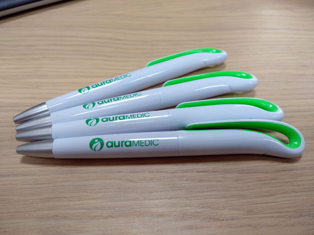  Plastic pen with print