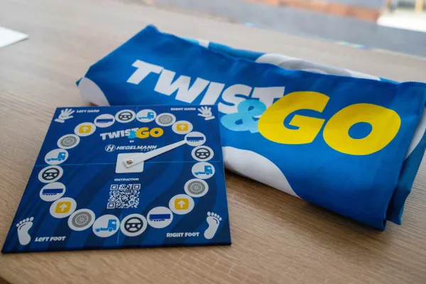 PERSONALIZOWANA GRA TYPU TWISTER PERSONALIZOWANA GRA TYPU TWISTER